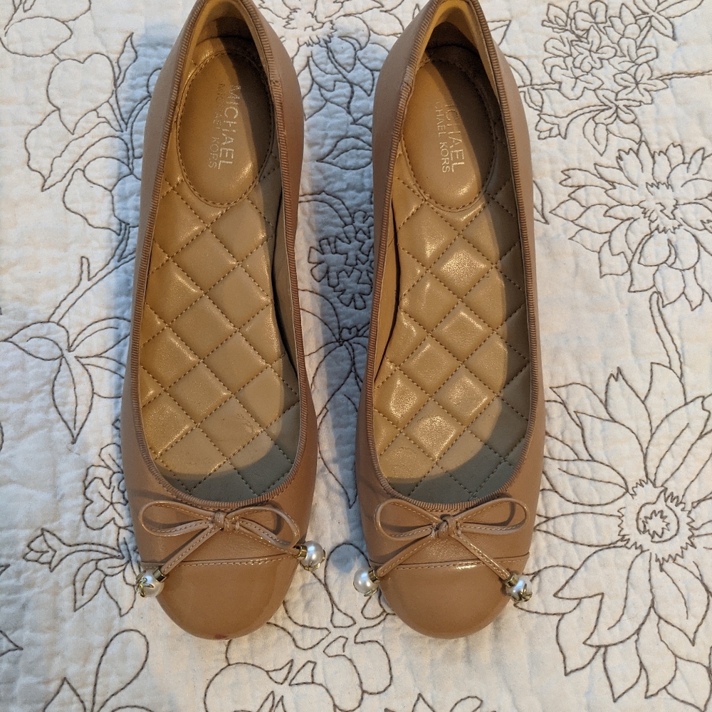 Michael Michael Kors Block Heel Pumps